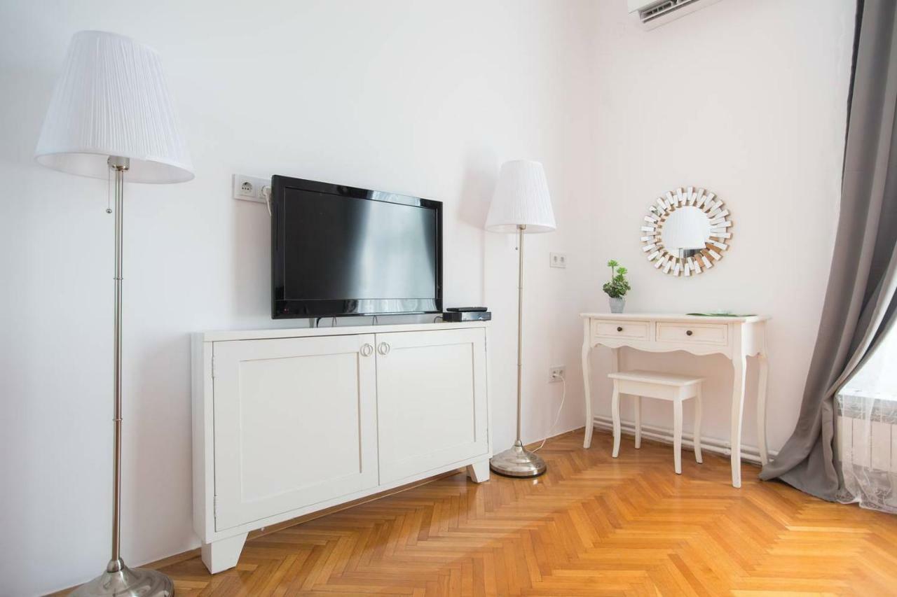 Oberiter Apartments - Center Of Zagreb, Fast Wifi, Ac, Kitchen, Parking Exterior foto